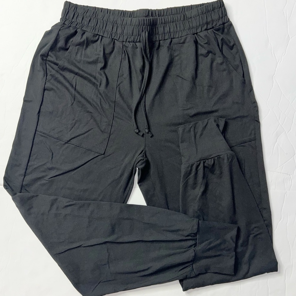 Final price buy as is) 

Woman’s Black Jogger Pants